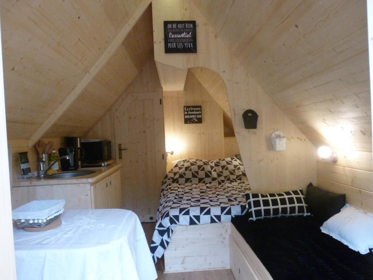 Les Cabanes De Kerellou Plouigneau Екстериор снимка